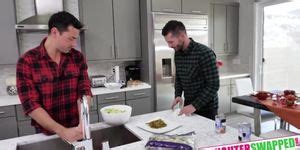 Naomi Blue Jasmine Grey In Thanksgiving Day Pussy Parade Pt