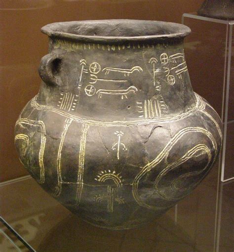 Middle Bronze Age Pottery Burial Urn 15th Century Bc Flickr