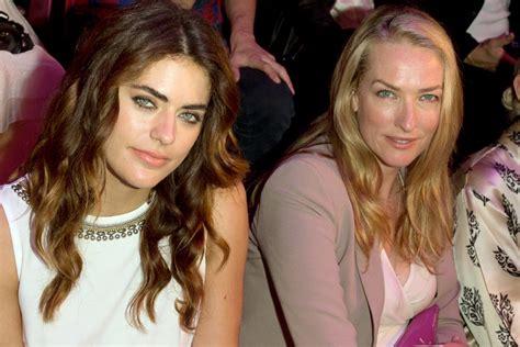 El más joven de la historia y el primero abiertamente gay quién es