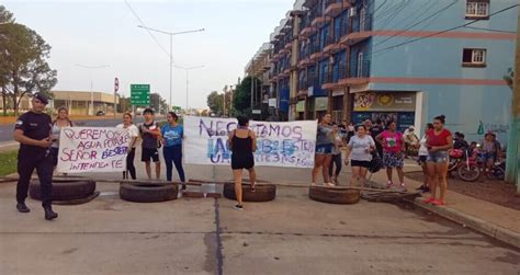 Vecinos Del Barrio Estepa Reclamaron Por El Acceso Al Agua Potable