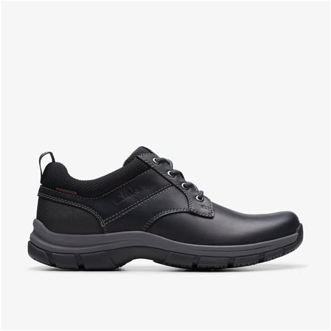 Mens Waterproof Shoes Running And Outdoor Shoes Clarks Us