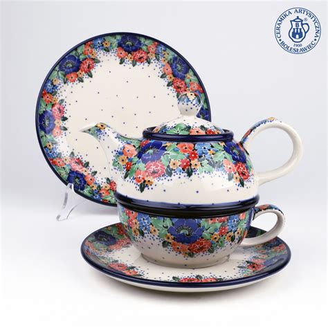 Professional Profile and Achievements of Melissa Starzyk 23