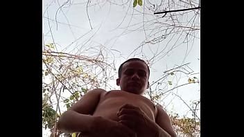 Eu punheitando gostoso as duas mãos XVIDEOS