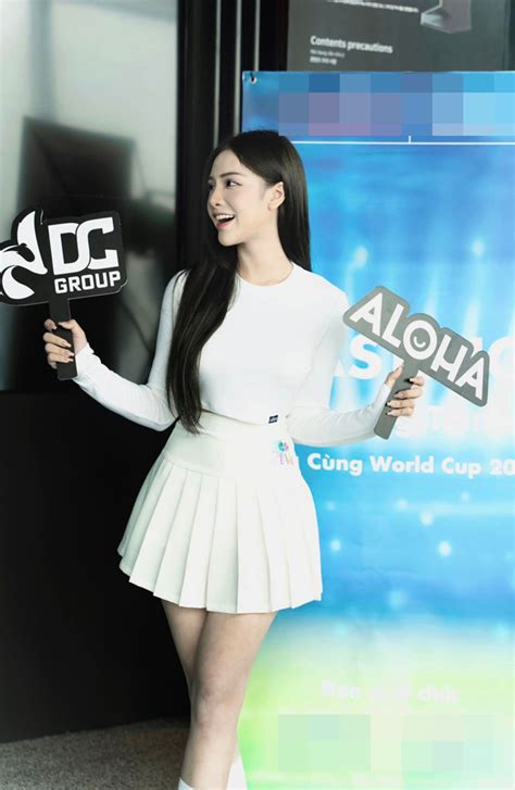 G I Xinh M Tuy N Brazil N I B N B T Gi A D N Hot Girl N Ng C Ng World Cup