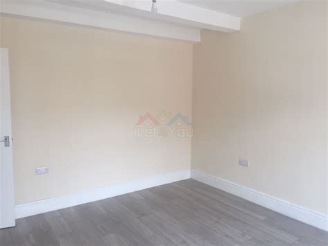 2 Bedroom Apartment to Rent - Bellhouse Road, Sheffield, S5 - iLet4You