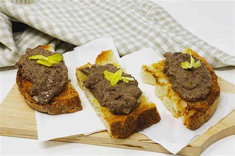 Crostini Toscani Di Fegatini Di Pollo Ricetta La Ricetta Food N Rock