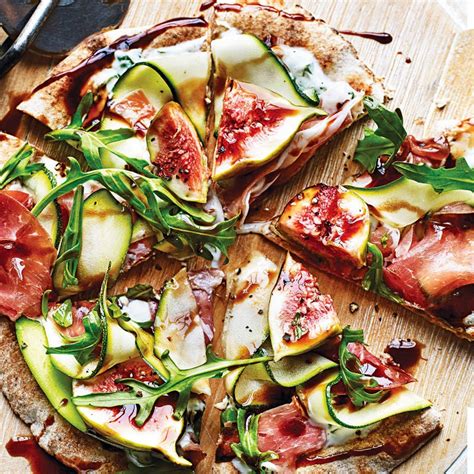 Prosciutto Fig And Rocket Pizza Healthy Recipe Ww Uk