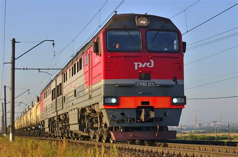 2ТЭ116У-0211 — Фото — RailGallery