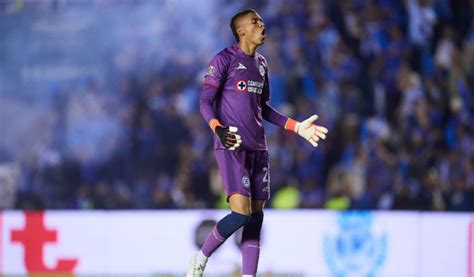 Una Leyenda Del Futbol Le Mand Un Mensaje A Kevin Mier Y Al Cruz Azul