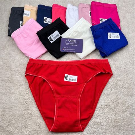 Li G M Bayan D Z Model Bikini K Lot Kar K Renk Giyim Pazar M