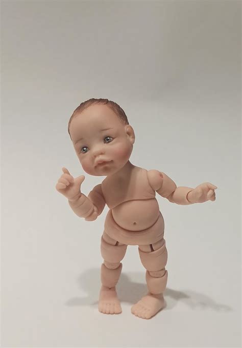 Леплю малышей | Шарнирные куклы, Шарнирная кукла, Кукла из полимерной глины