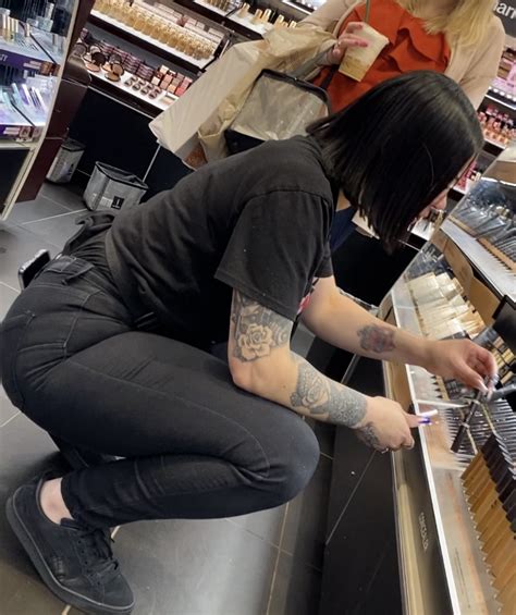 Tasty Cute BBL Latina Tight Jeans Forum