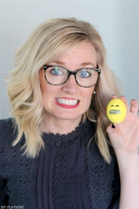 How To Make Diy Emoji Easter Eggs For Easter The Diy Playbook