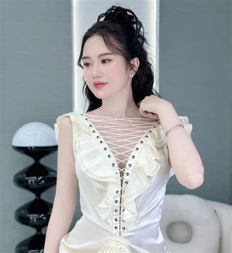 M M N Tr C Nhan S C Hot Girl Gia Lai N I Ti Ng V I T I Kinh Doanh Ng I P Vi T Gi I Tr