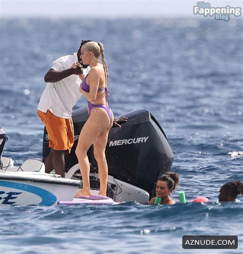 Erika Jayne Sexy Seen With Kyle Richards And Dorit Kemsley Showing Off Her Hot Bikini Body At