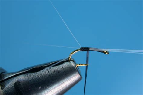 How to Tie a Trico Spinner Fly: Step-By-Step Guide - Fly Fisherman