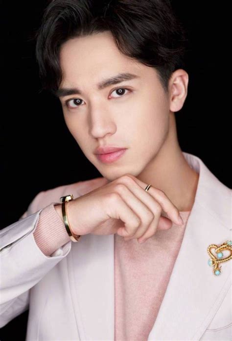 cặp huynh đệ hot nhất xứ Trung Chỉ có Vương Nhất Bác Tiêu Chiến là đình đám cả đôi