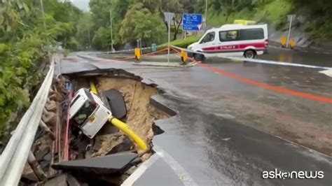 A Hong Kong Le Piogge Pi Intense Degli Ultimi Anni