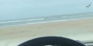 Beach Jerk Porn Videos