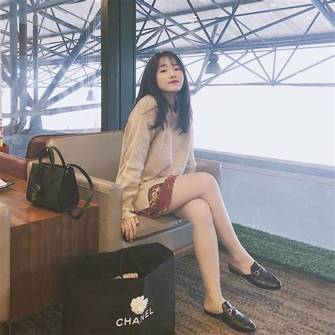 Hot girl sinh năm 1994 Người nổi tiếng sang chảnh người sexy hết nấc