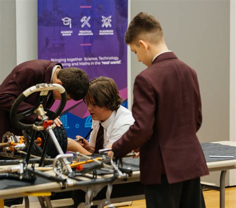 STEM Programmes | Espire Education Group