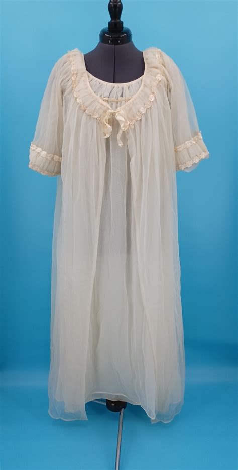 Vintage Tosca Lingerie Nightgown Robe Set Nylon Peign Gem