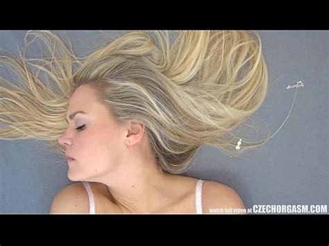 Shy Blonde Experiences A Wild Orgasm XVIDEOS