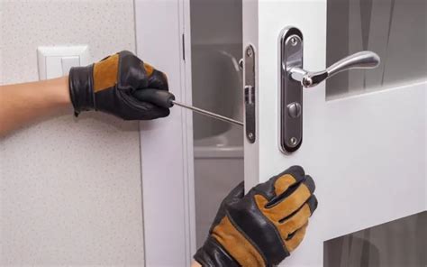 Get Our Quality Door Repair Services | A Secured & Quiet Door