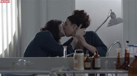 Naked Sofía Gala in 23 Pares