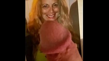 COCK TRIBUTE TO GRANNY ANNIE XVIDEOS