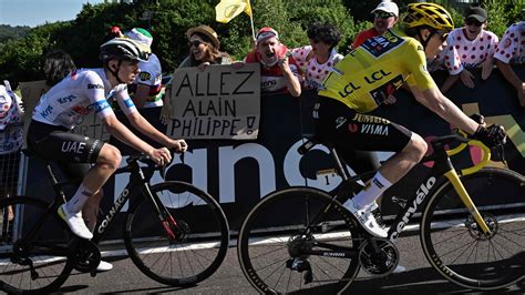 Pogacar Setzt Im Kampf Gegen Vingegaard Bei Tour De France Ein Zeichen