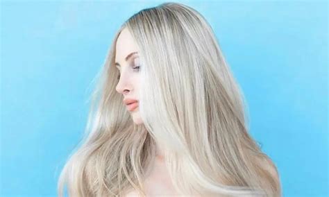 Devenir blonde voici les meilleurs astuces pour se préparer