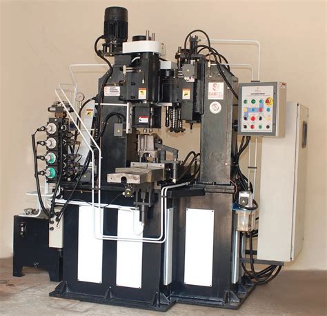 Semi Automatic Mild Steel Multi Spindle Drilling Tapping Machine At