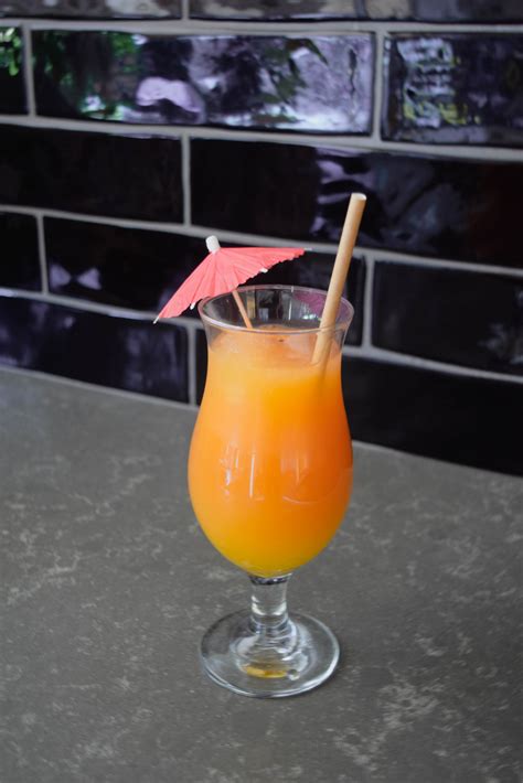 Sex On The Beach Cocktail Recepten Het Originele Recept En Vijf Varianten