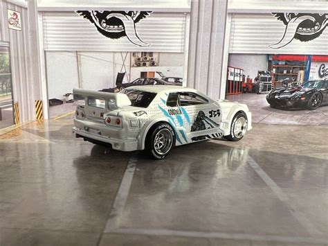 Hot Wheels Nissan Skyline Gt R R Real Rider Swap Godzilla Ebay Nissan Skyline