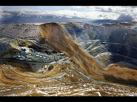 The Bingham Canyon Mine Slope Failure