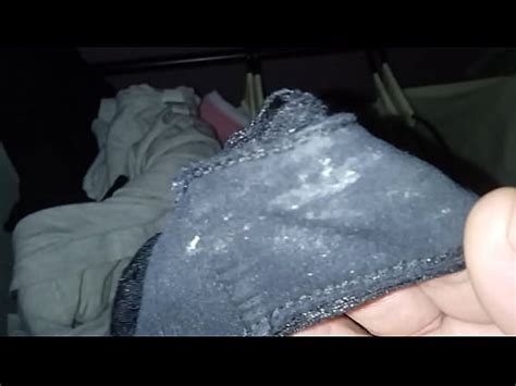 Oliendo Las Bragas De La Cu Ada Xvideos