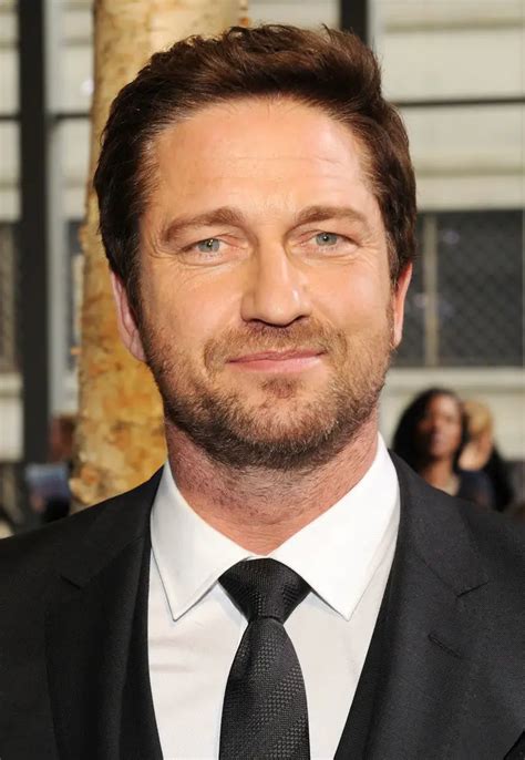 Gerard Butler Net Worth - Celebrity Sizes