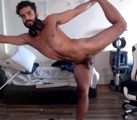 Naked Straight Bear Hunk Naked Yoga Time ThisVid