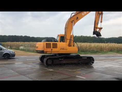 Hyundai Robex 210 LC 34 Excavator Boss Machinery