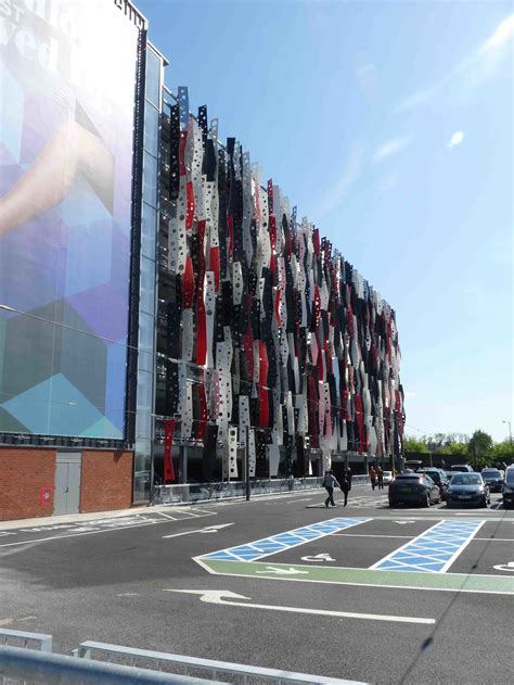 How to Reach Euro Car Parts Wembley via Public Transport 29