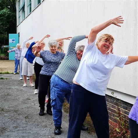 Later-life laughs and exercise – Hornsey Vale Community Centre