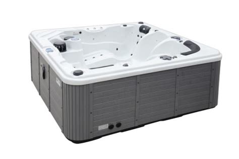 What Is 5 Persons Swim Spa Whirlpool Acrylic Bathtub Balboa Outdoor Hot Tub With Tv Sr862