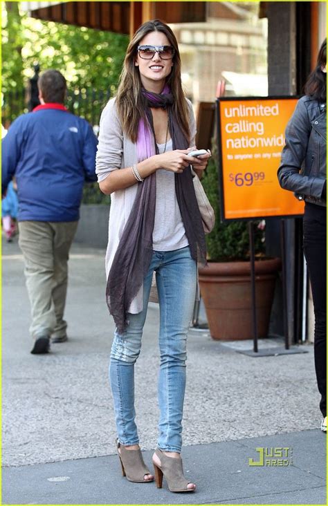 Alessandra Ambrosio Blackberry Babe Alessandra Ambrosio Alessandra Ambrosio Style Celebrity