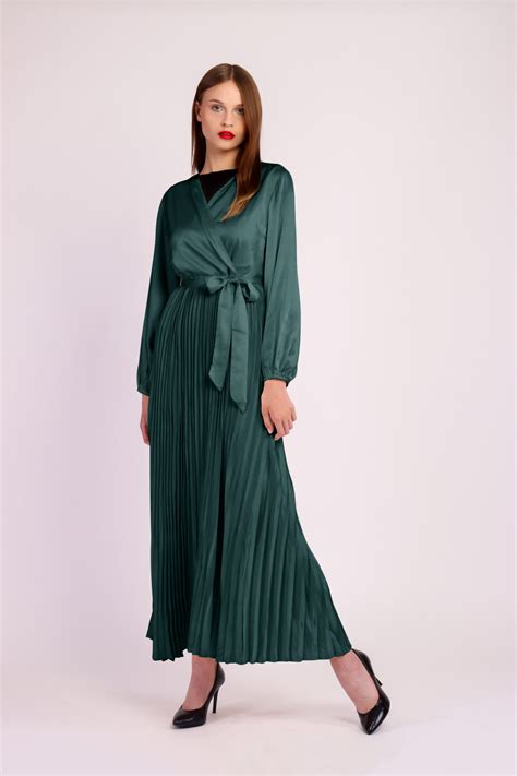 Long Sleeve Pleated Satin Maxi Dress After MODA