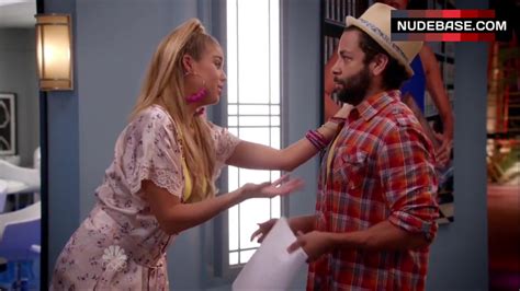 Hot Jadyn Douglas In Bikini Telenovela NudeBase