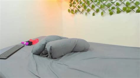 Latina Booty Adore Hotntubes