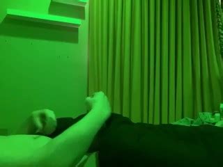 Twink 抽 并变得过于兴奋 Pornhub Gay