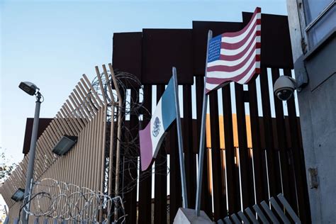 EEUU anuncia la reapertura de cuatro cruces fronterizos con México en