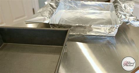 Line Baking Sheet With Aluminum Foil
